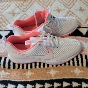 Women's Nike golf shoes